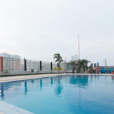 Reddoorz @ Melbourne Suites Makati Makati City Luaran gambar